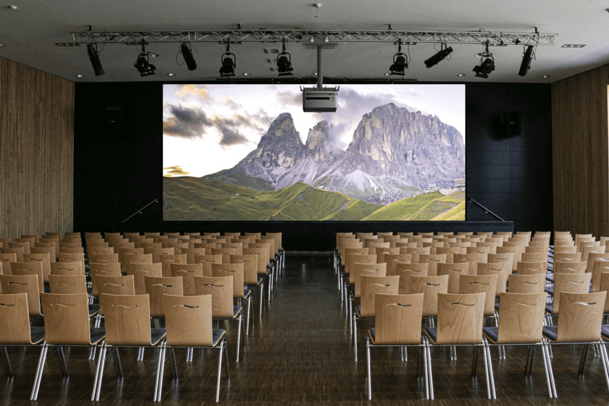 Espedeo Supra-5000 cinema-grade laser film projector to playback movies!